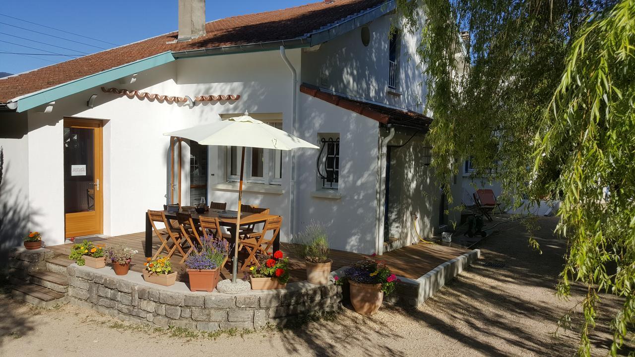 Le Saule Reveur Bed & Breakfast Die Ngoại thất bức ảnh